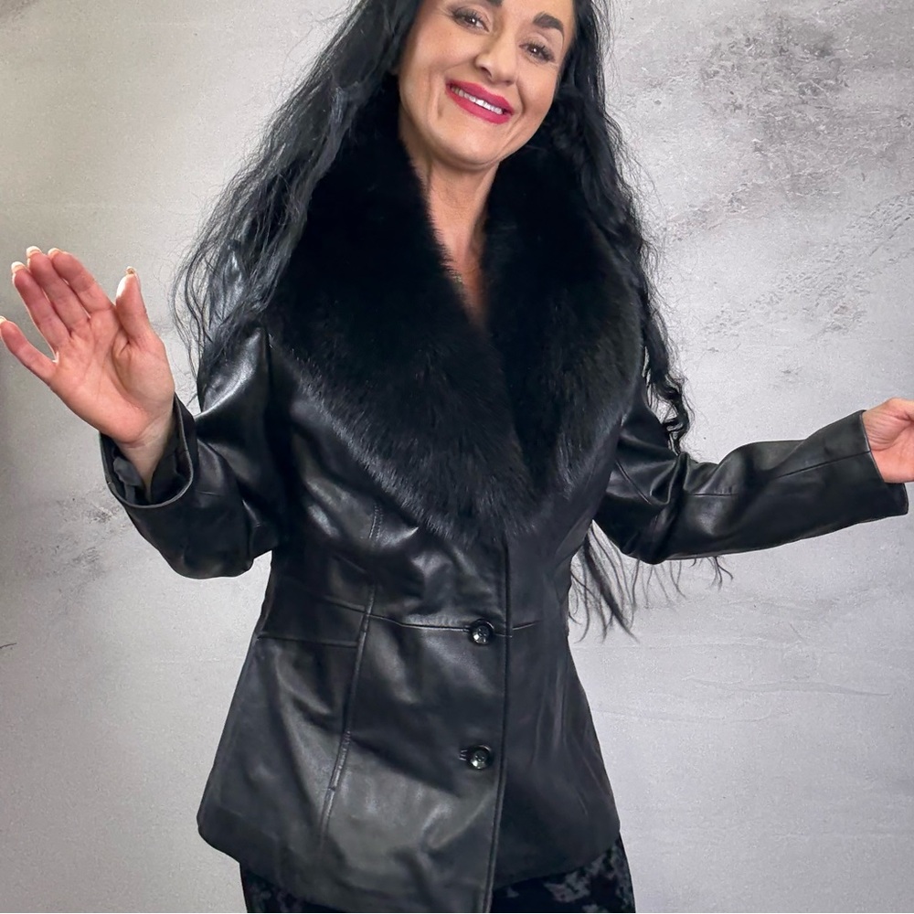 Preston & York Black Leather Jacket Timeless Design - Picture 2 of 6